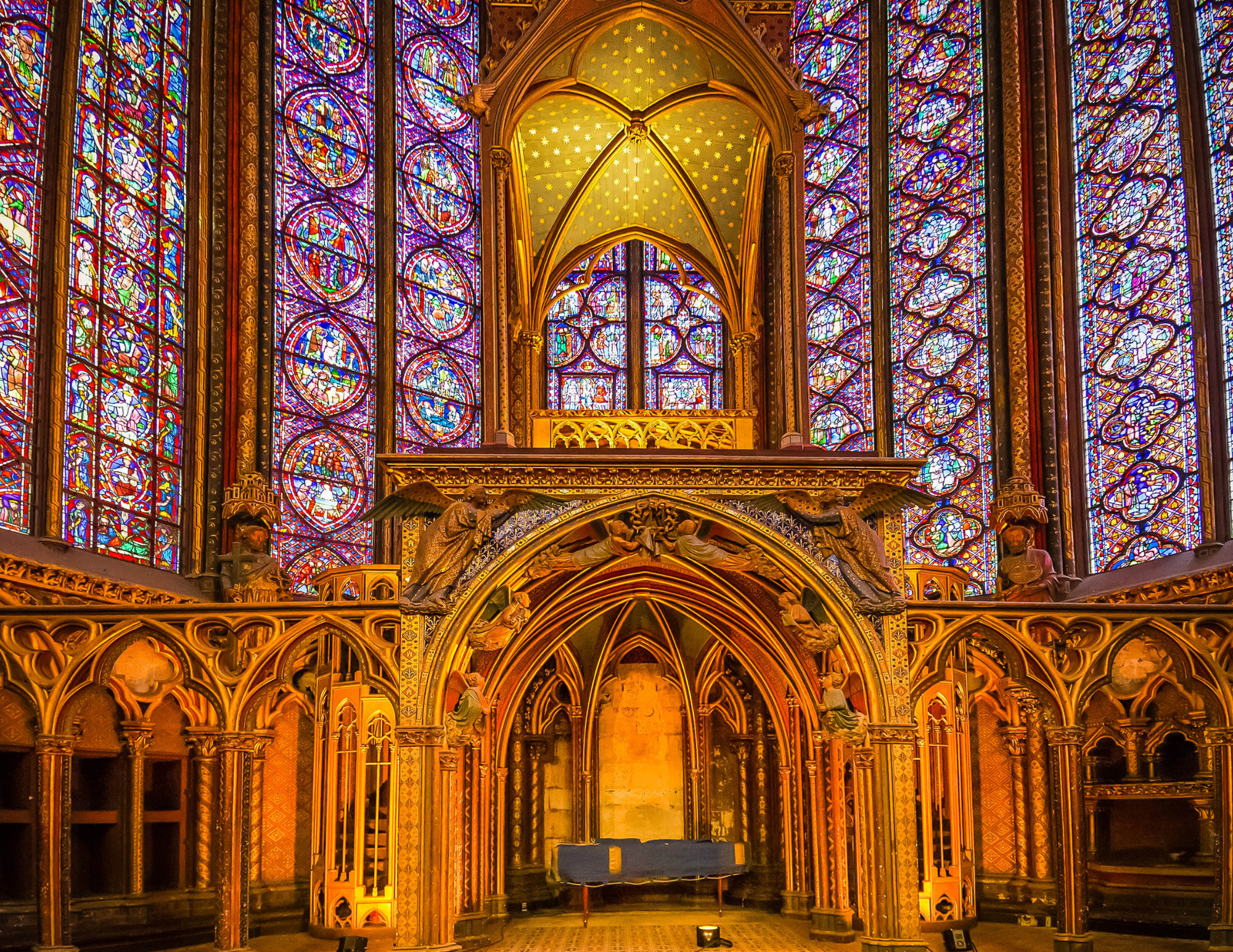 Paris Travel Guide (11).png